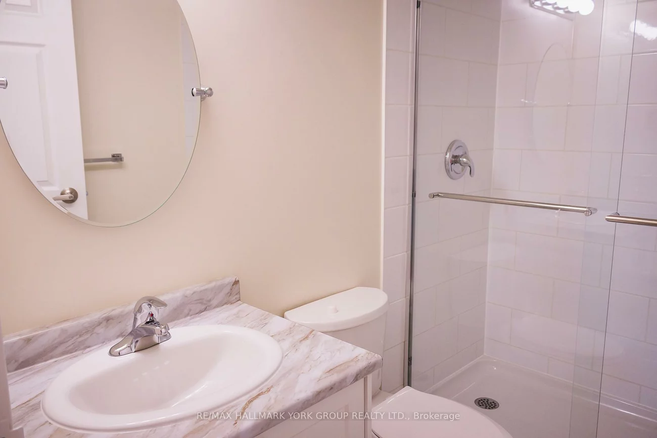 262, Rose, Wellington, Barrie