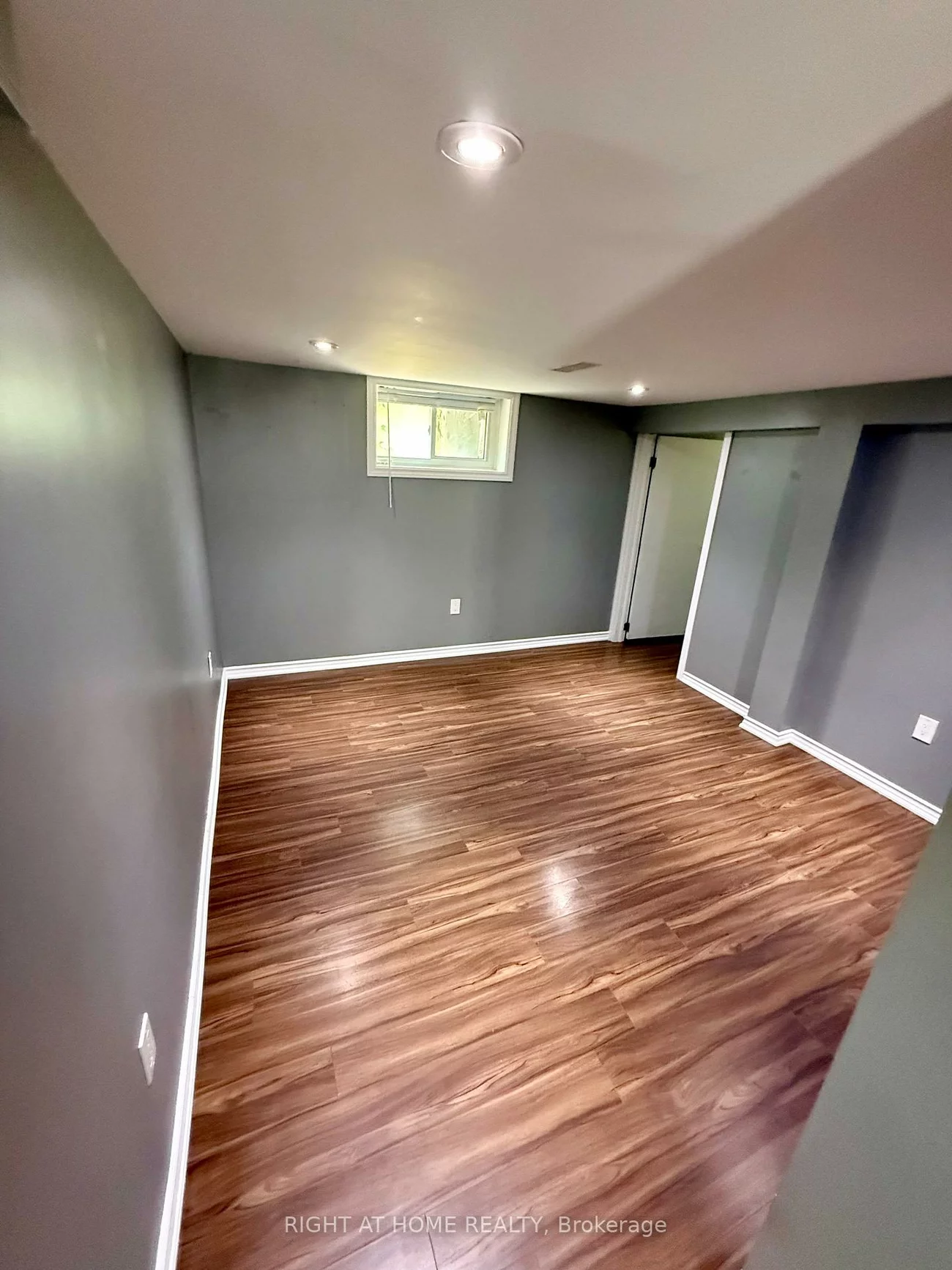 16, Dufferin, Sanford, Barrie