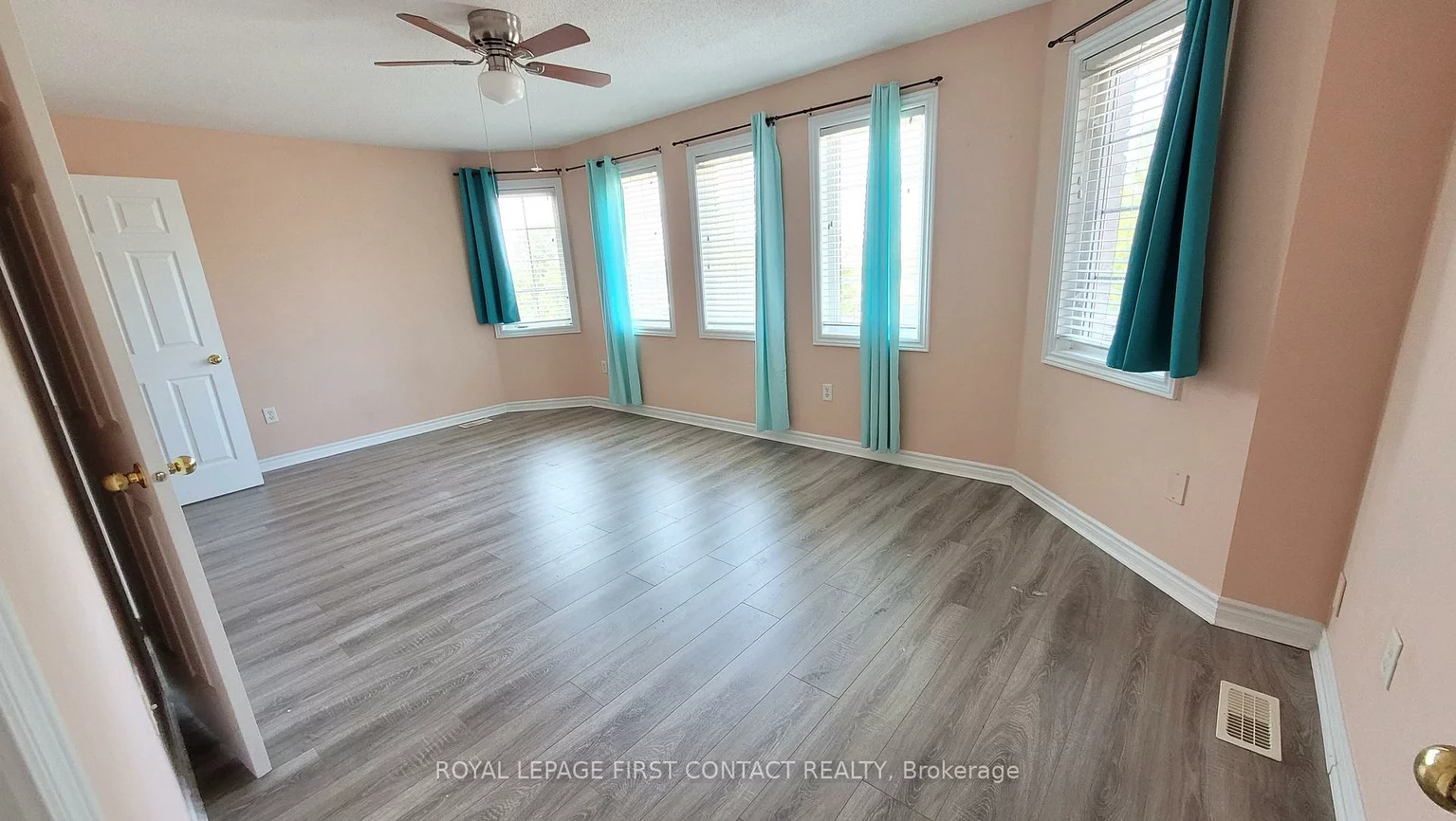51, Stephanie, Painswick South, Barrie