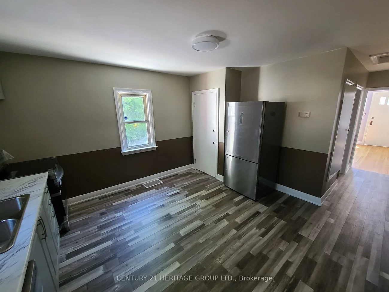220, Tiffin, 400 North, Barrie