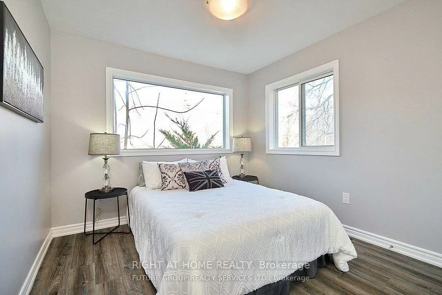 156, Peel, Wellington, Barrie