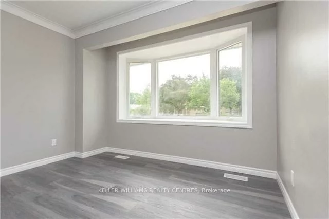 209, WELLINGTON, Codrington, Barrie