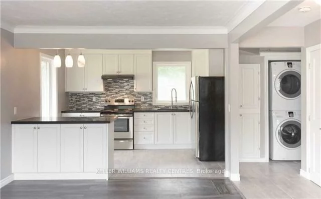 209, WELLINGTON, Codrington, Barrie