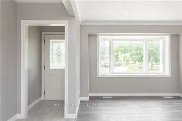 209, WELLINGTON, Codrington, Barrie