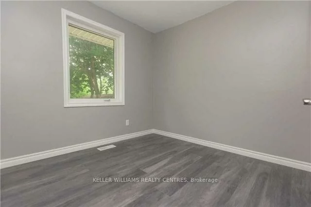 209, WELLINGTON, Codrington, Barrie