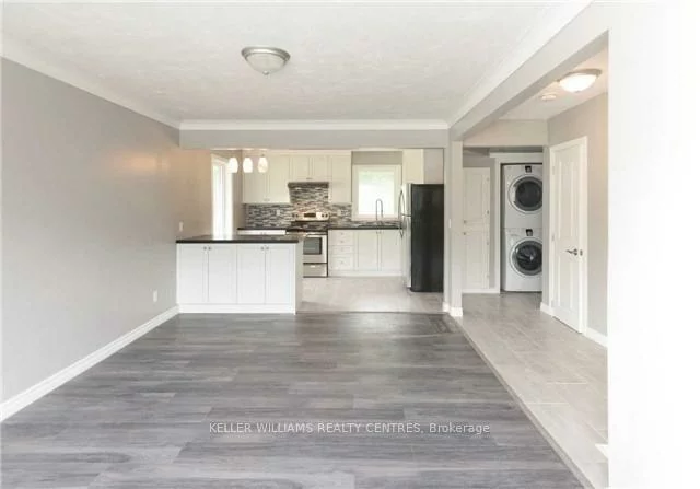 209, WELLINGTON, Codrington, Barrie