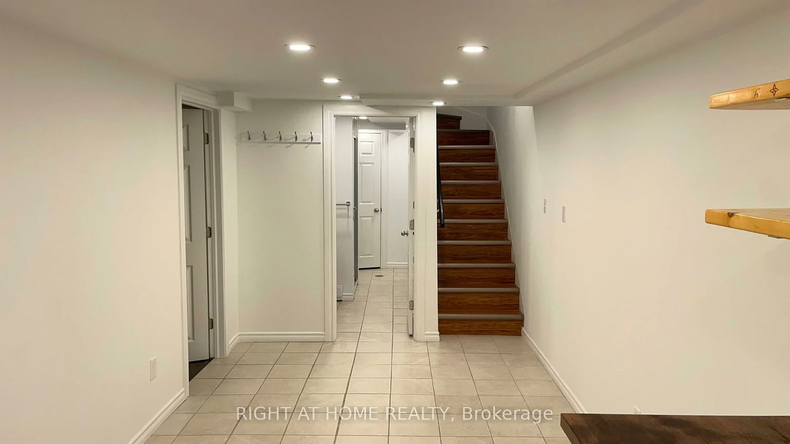28, Golfdale, Sunnidale, Barrie