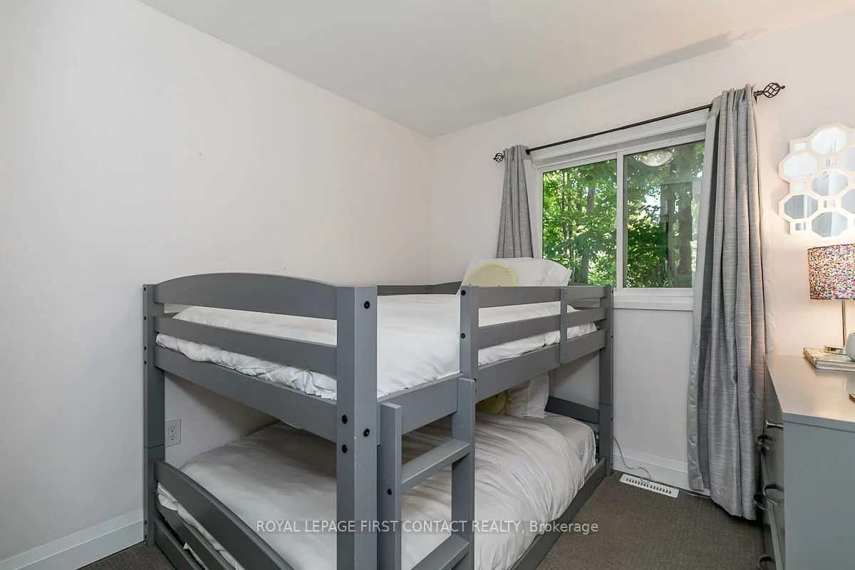 376, Blake, Codrington, Barrie