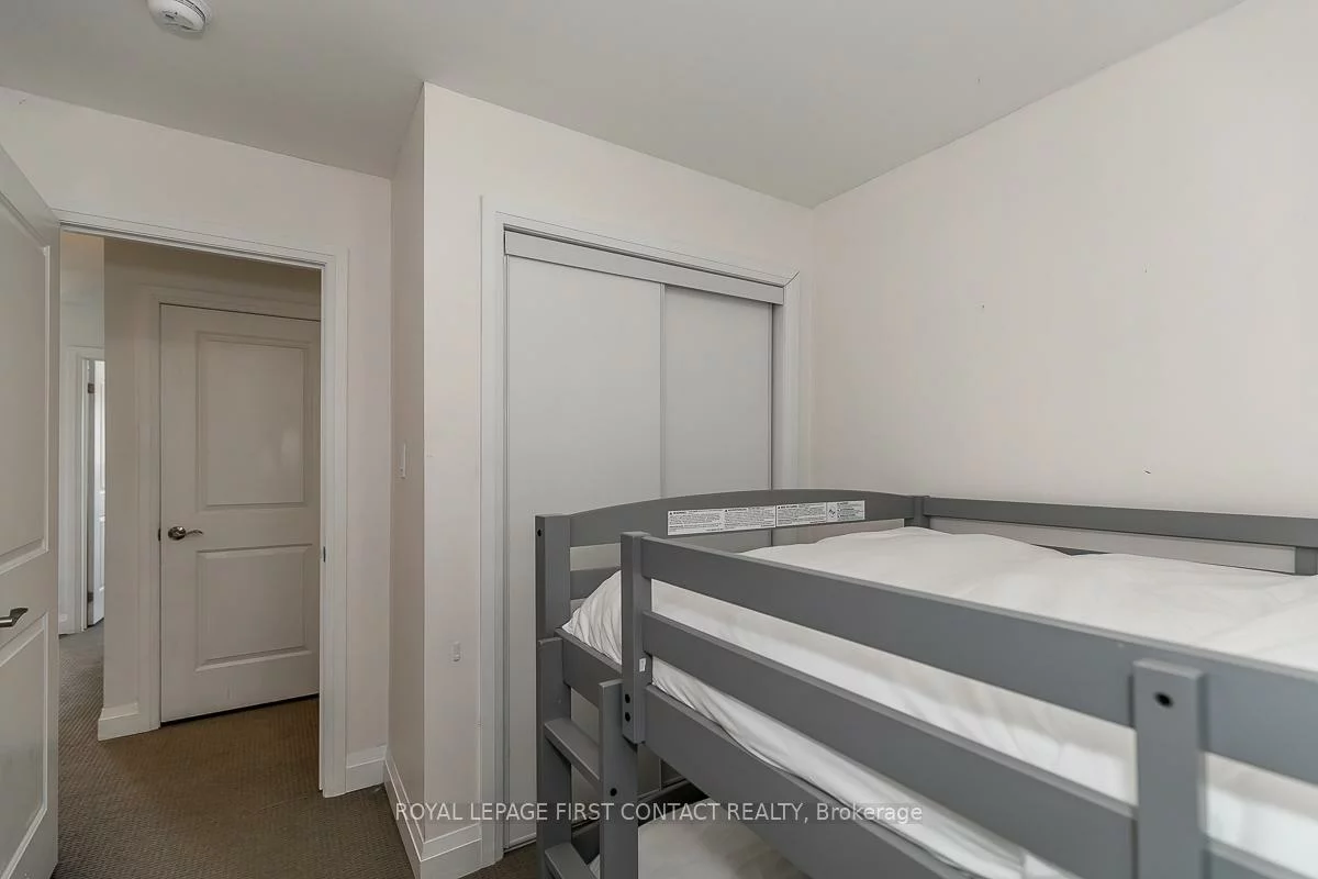 376, Blake, Codrington, Barrie