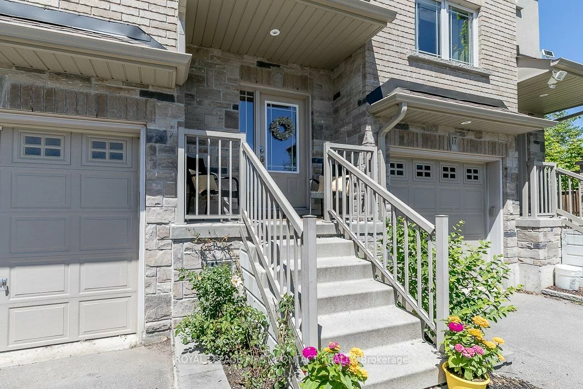 376, Blake, Codrington, Barrie