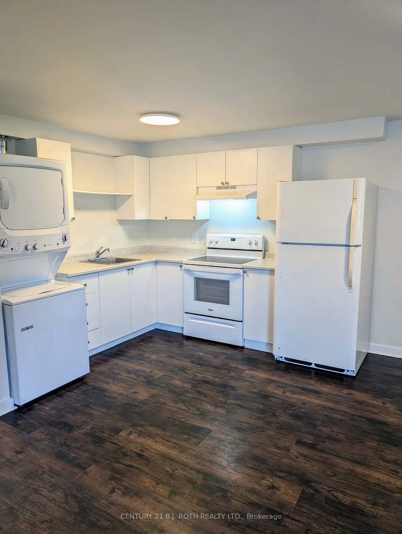48, Cassandra, East Bayfield, Barrie