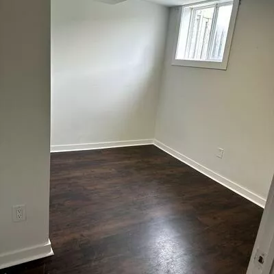 48, Cassandra, East Bayfield, Barrie