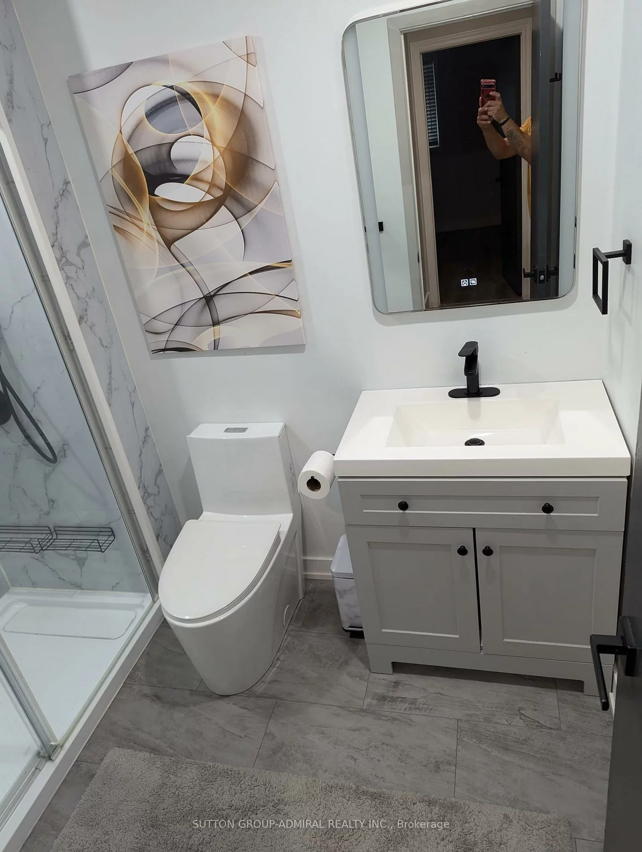 29, Eileen, Allandale Heights, Barrie