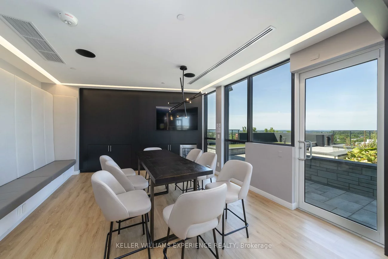 681, Yonge, Painswick South, Barrie