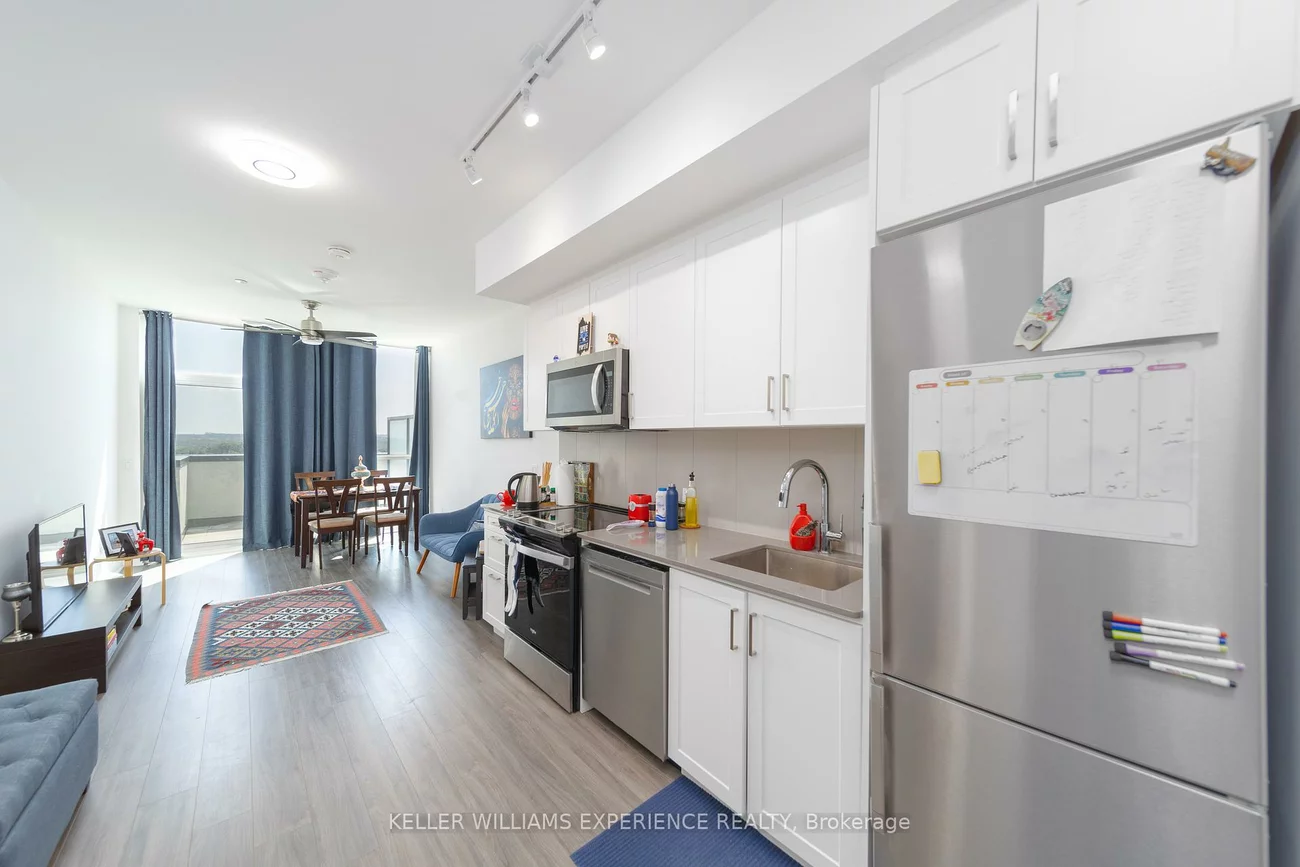 681, Yonge, Painswick South, Barrie