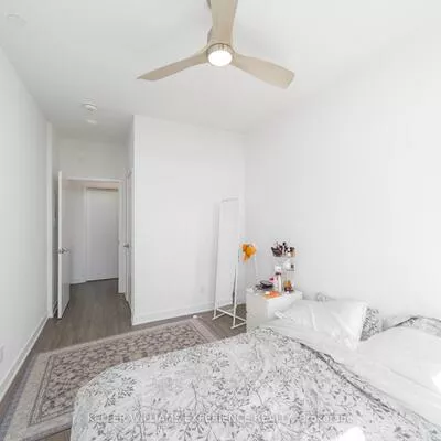 681, Yonge, Painswick South, Barrie