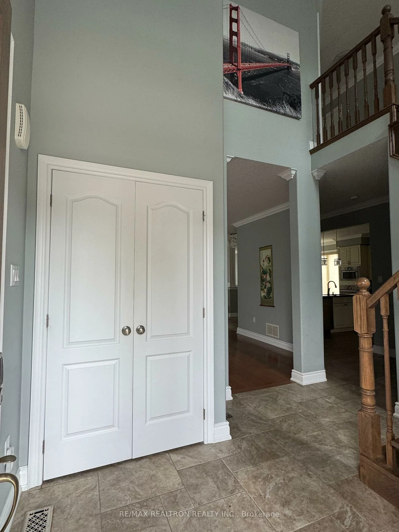 64, Jewel House, Innis-Shore, Barrie