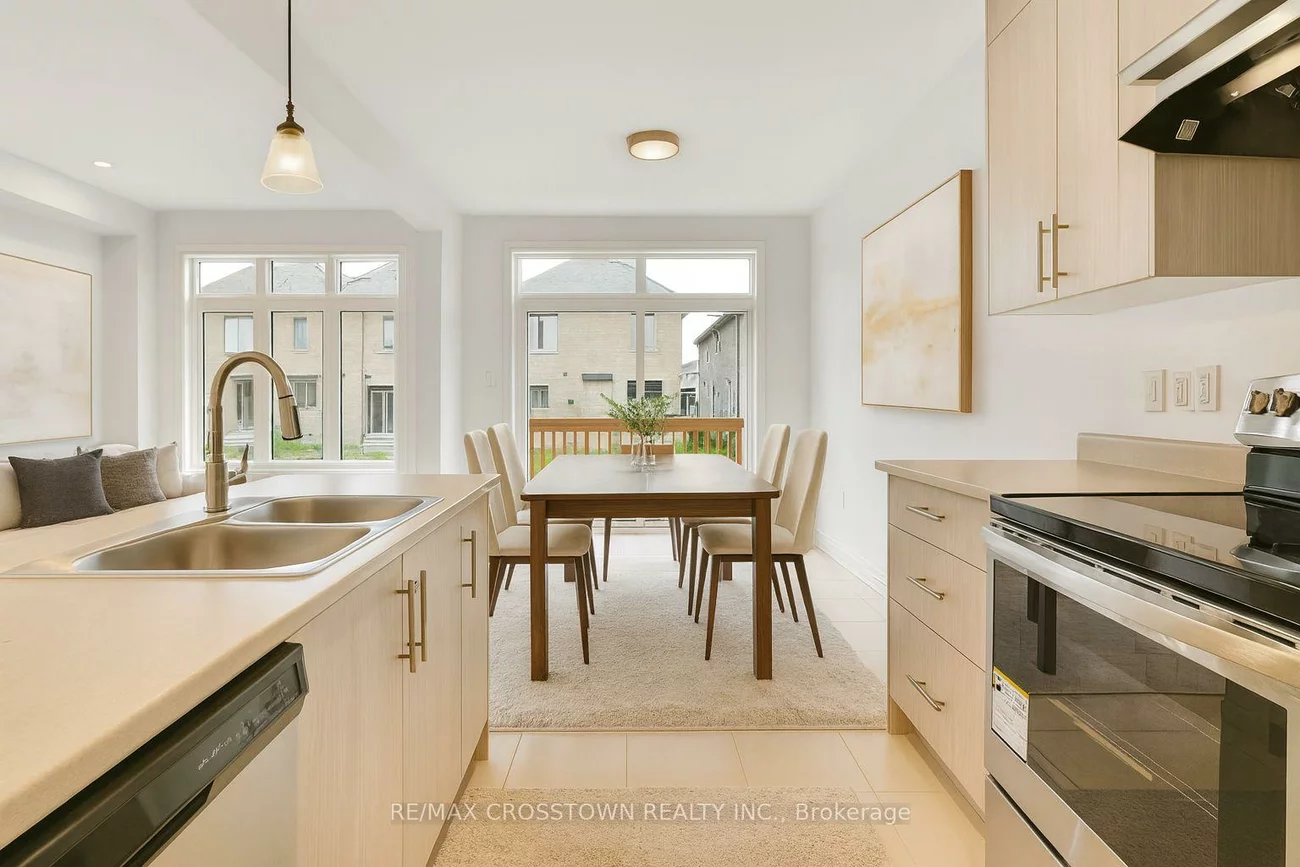 80, Sagewood, Painswick South, Barrie