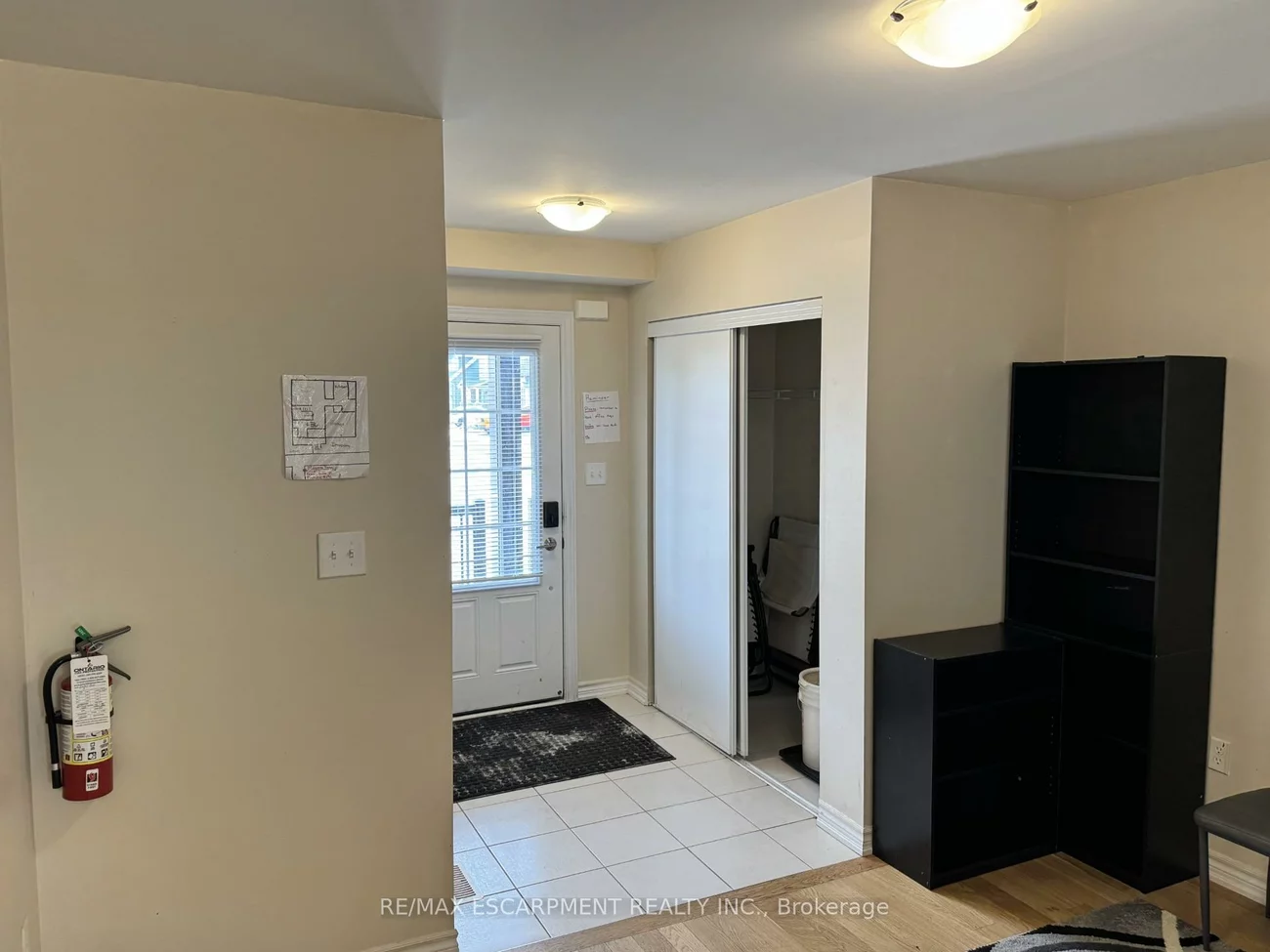 70, Brown Bear, Rural Barrie Southwest, Barrie