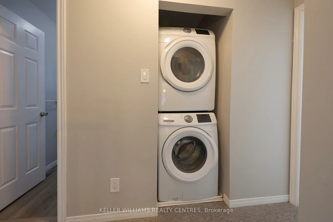26, Melinda, Allandale, Barrie
