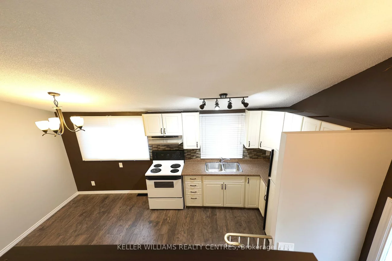 26, Melinda, Allandale, Barrie
