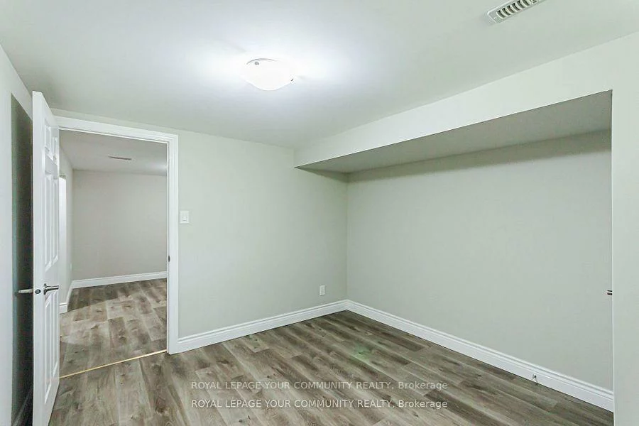 21, Ashdale, Cundles East, Barrie