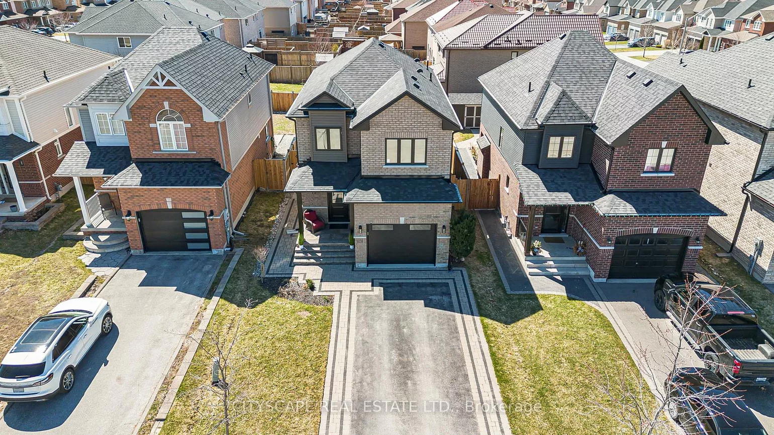 143, Sun King, Innis-Shore, Barrie