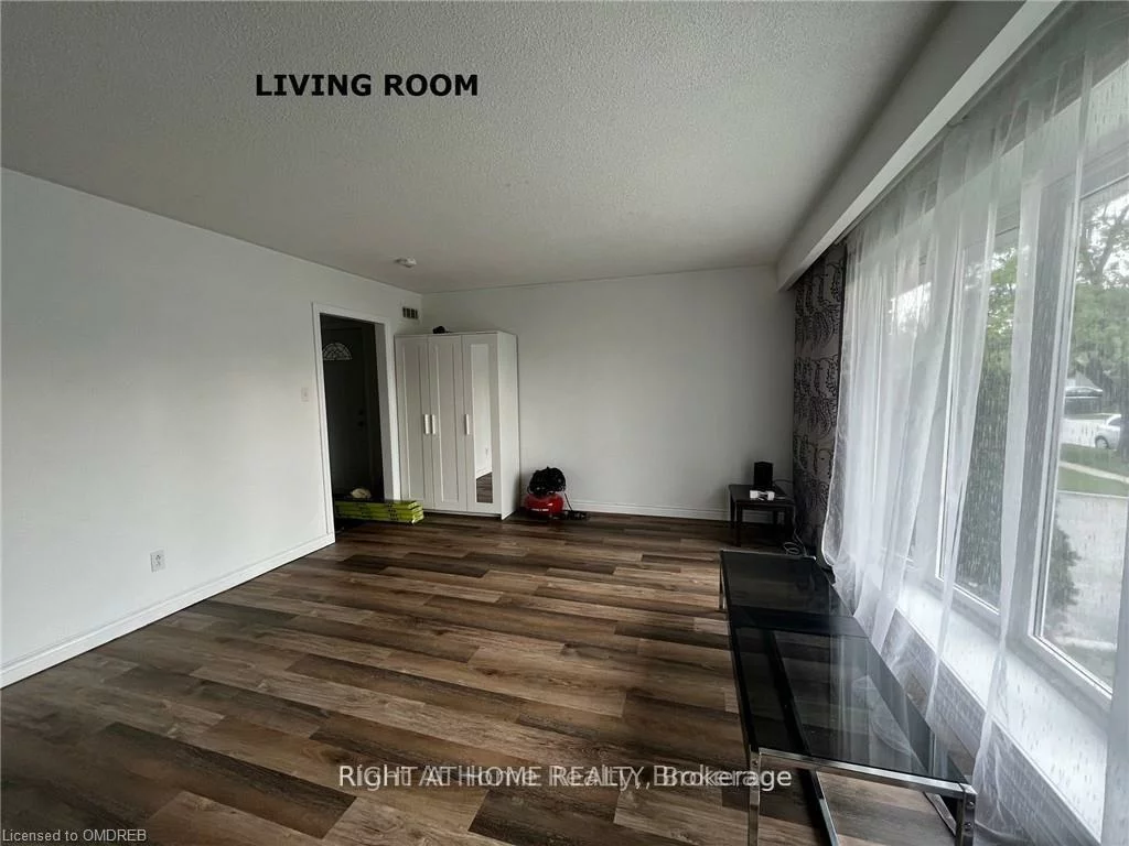 269, Cook, Grove East, Barrie