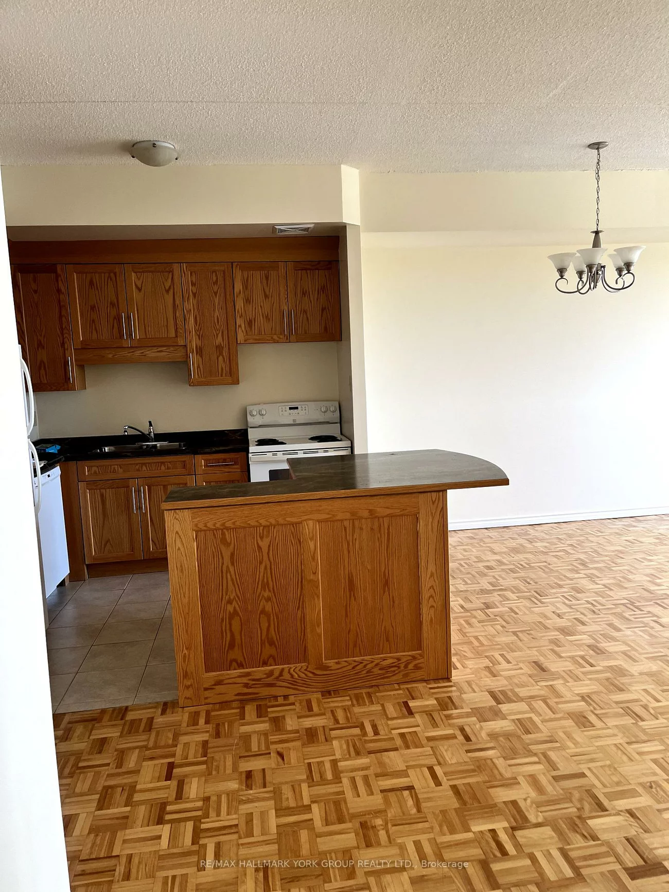 262, Rose, Wellington, Barrie