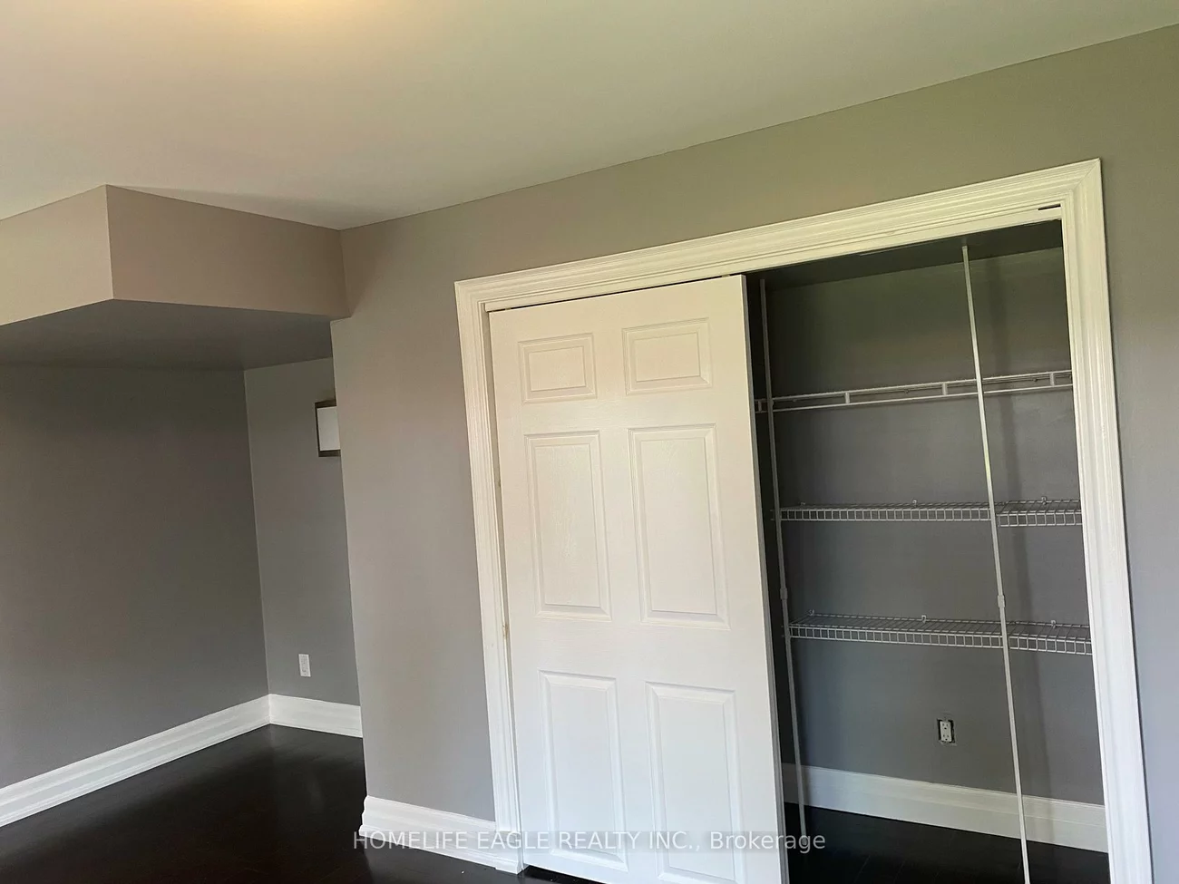 108, Succession, Innis-Shore, Barrie