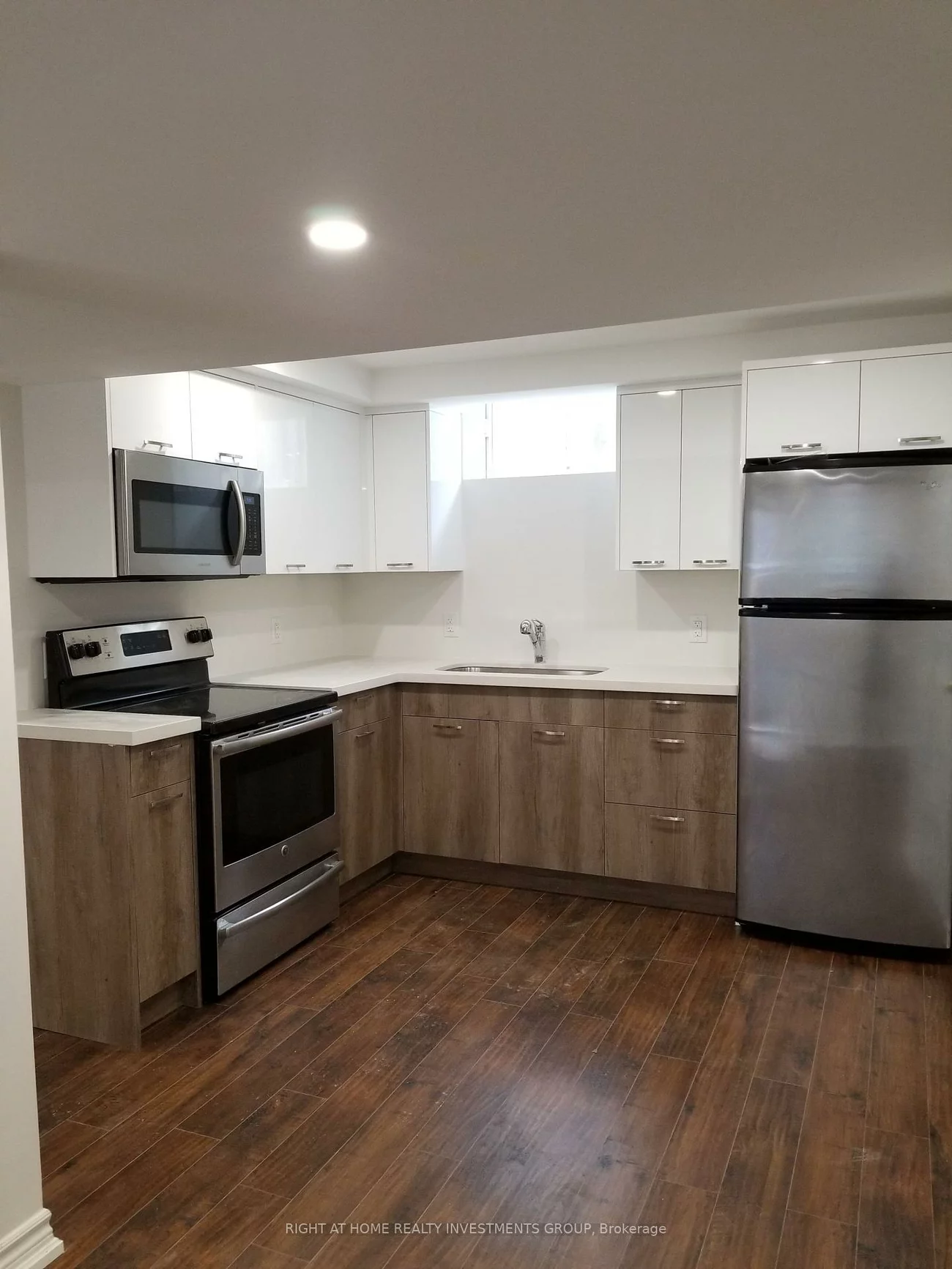 38A, Lang, Northwest, Barrie