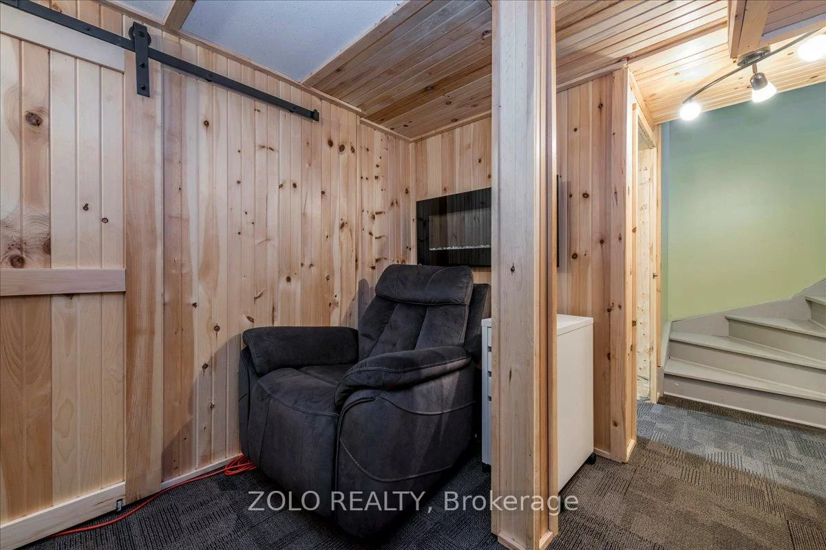 92, Pearcey, West Bayfield, Barrie