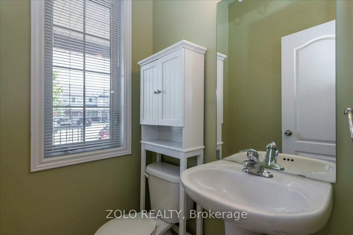 92, Pearcey, West Bayfield, Barrie