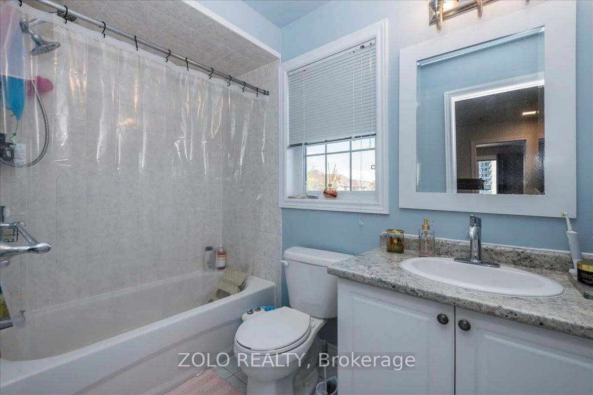 92, Pearcey, West Bayfield, Barrie