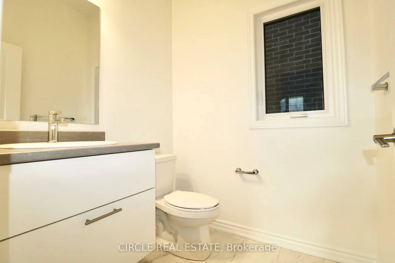 45, Gemini, Painswick South, Barrie