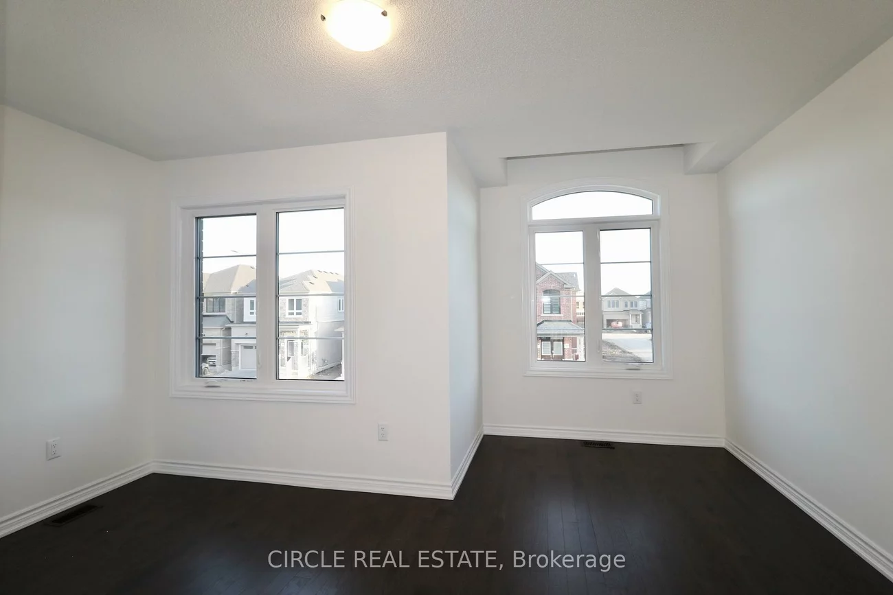 45, Gemini, Painswick South, Barrie
