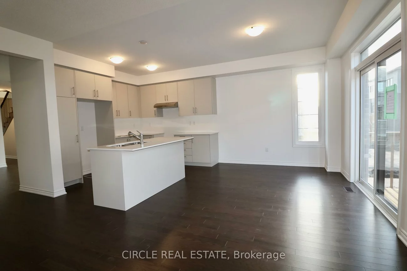 45, Gemini, Painswick South, Barrie