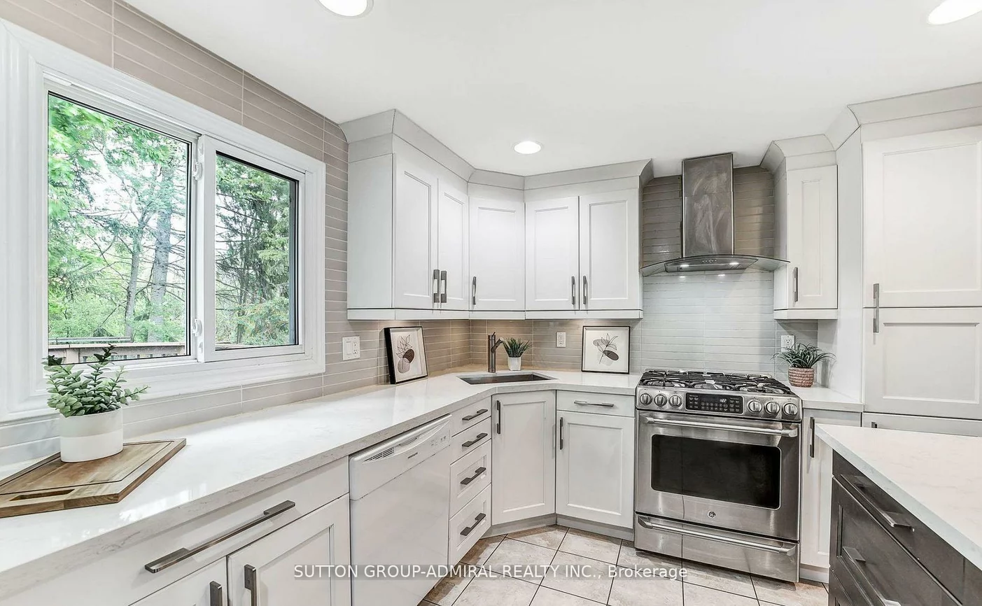 14, Chippawa (Main), North Shore, Barrie