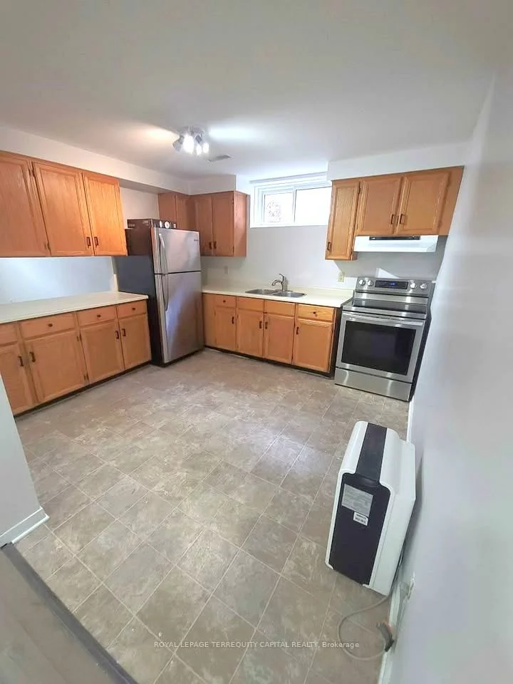 98, Buchanan, Grove East, Barrie