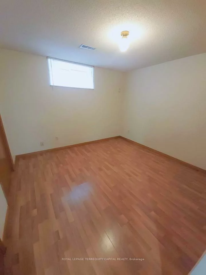 98, Buchanan, Grove East, Barrie