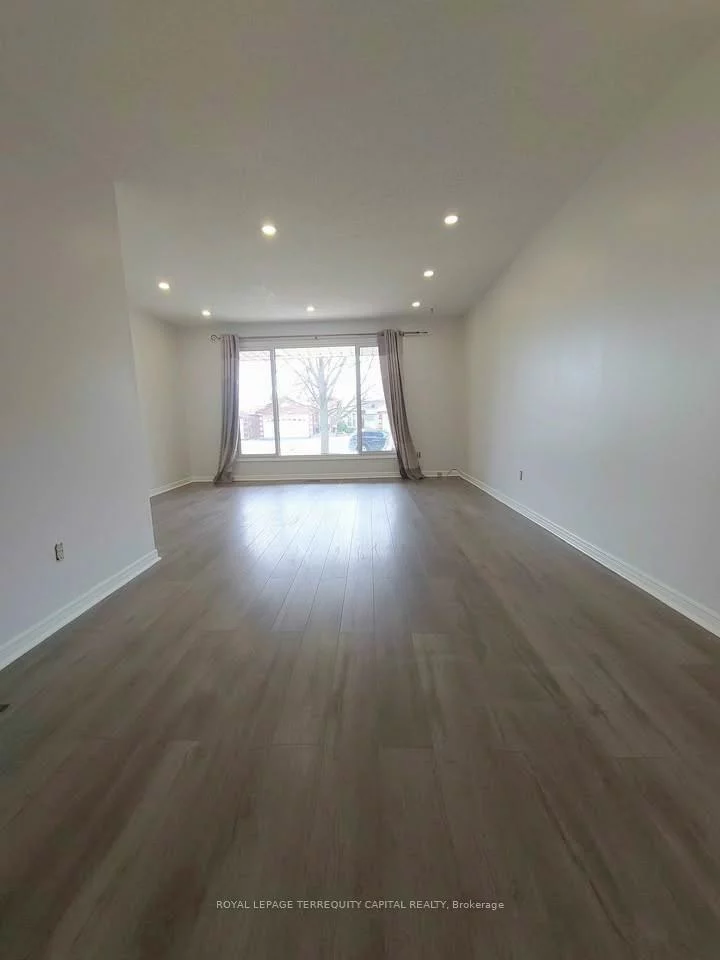 98, Buchanan, Grove East, Barrie