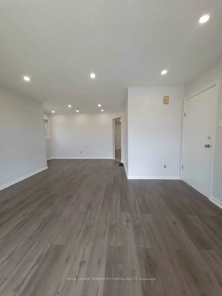 98, Buchanan, Grove East, Barrie