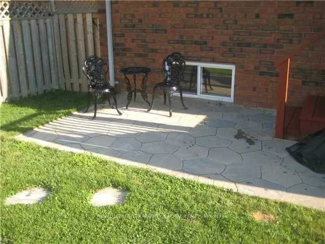 98, Buchanan, Grove East, Barrie