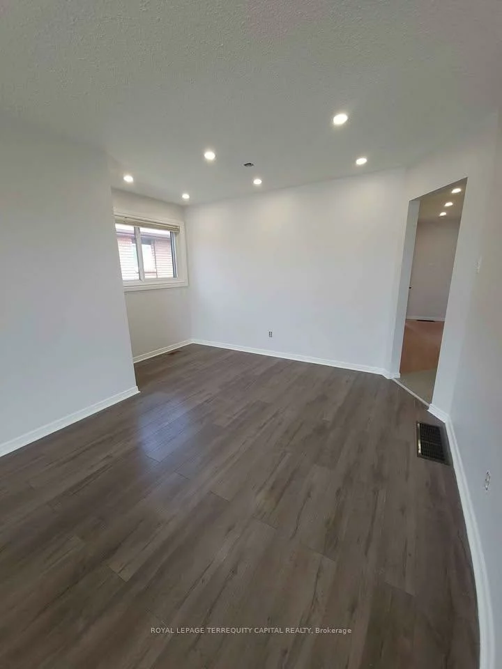 98, Buchanan, Grove East, Barrie