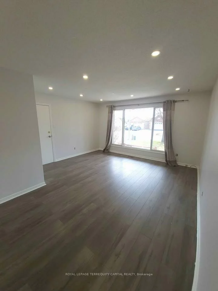 98, Buchanan, Grove East, Barrie