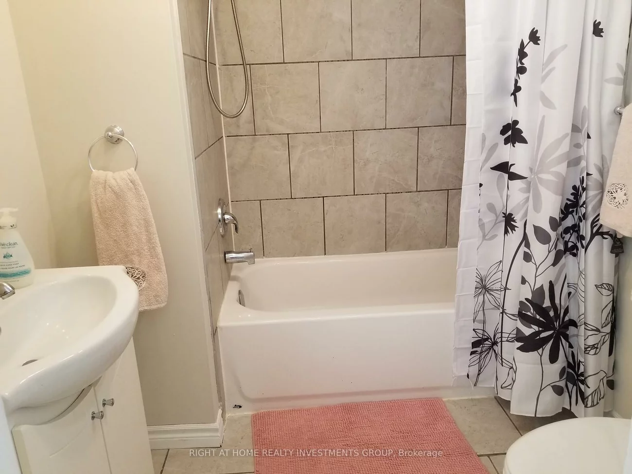 15B, Cundles, Cundles East, Barrie
