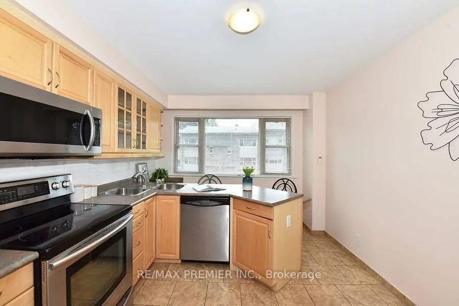 2, North, Wellington, Barrie