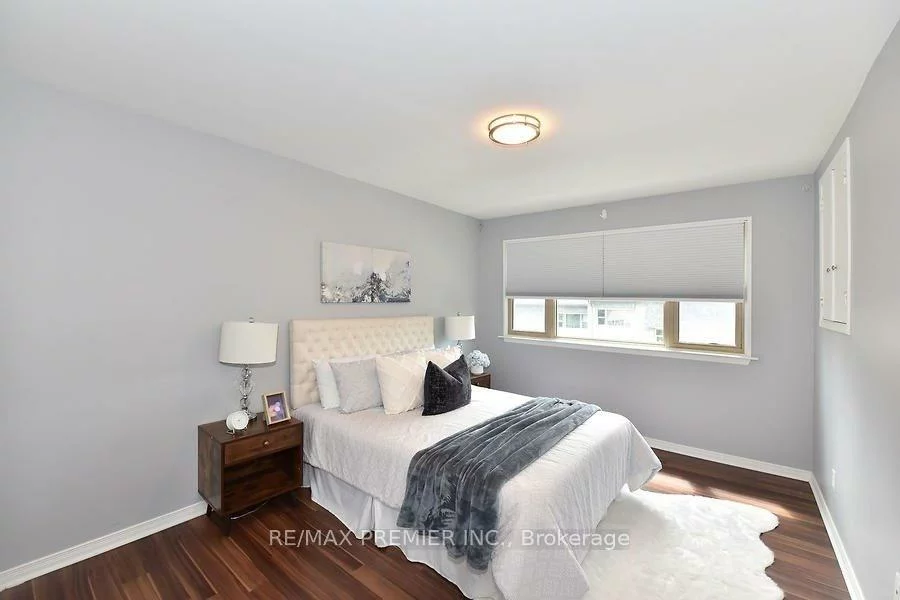 2, North, Wellington, Barrie