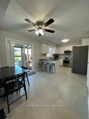 2, Grace, Painswick South, Barrie
