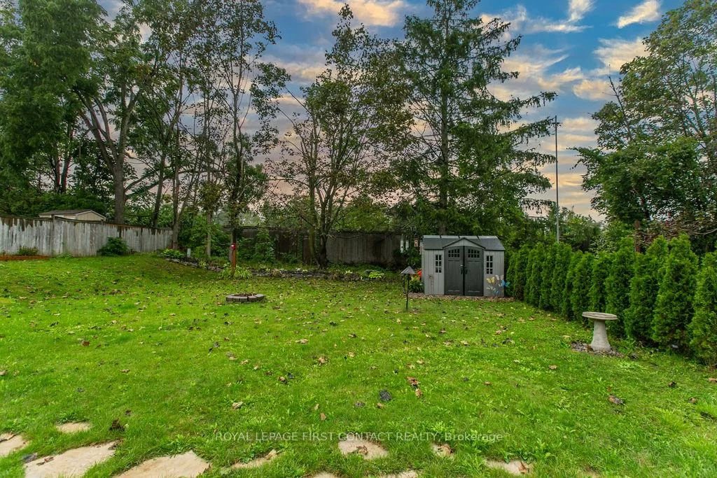 20, Ottaway, Wellington, Barrie